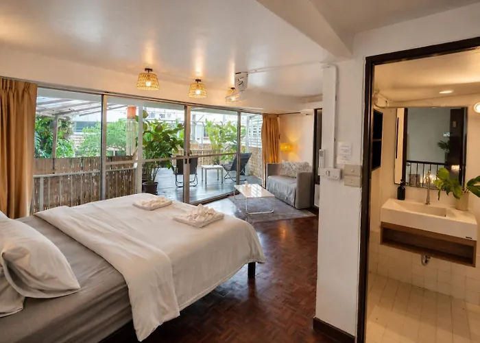 Home16 Sukhumvit16