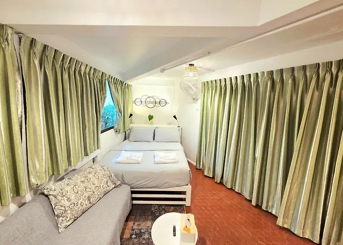 Home16 Sukhumvit16 Hostal *