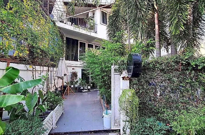 호스텔 Home16 Sukhumvit16 *