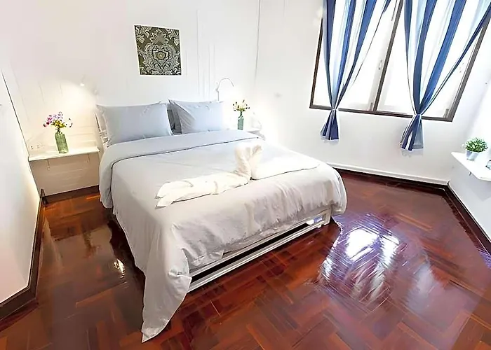 Home16 Sukhumvit16 * Bangkok