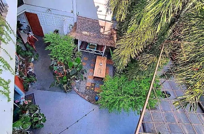 Home16 Sukhumvit16 אכסניה בנגקוק