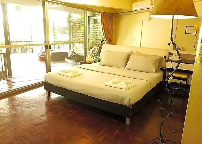 Home16 Sukhumvit16