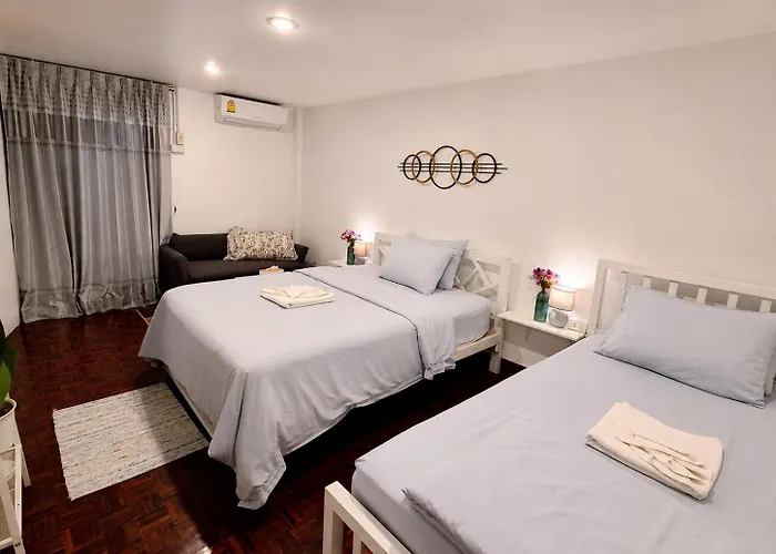 Home16 Sukhumvit16 *