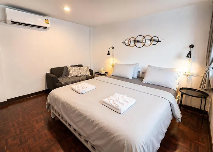 Home16 Sukhumvit16 *