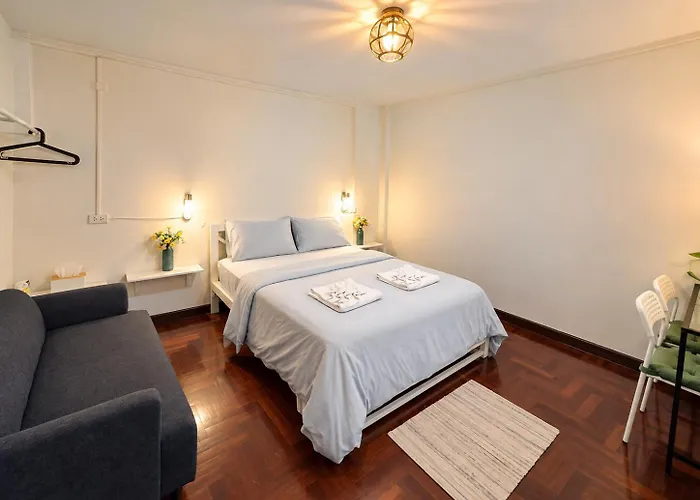 Home16 Sukhumvit16 בנגקוק