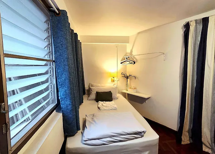 Hostel Home16 Sukhumvit16 *