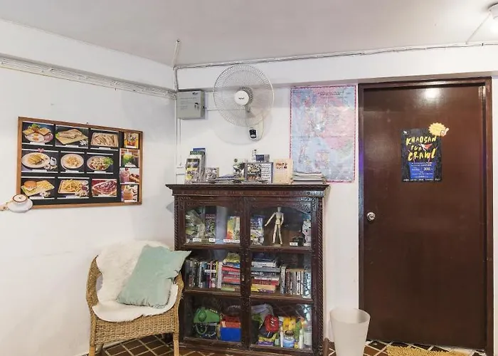 Hostal Home16 Sukhumvit16