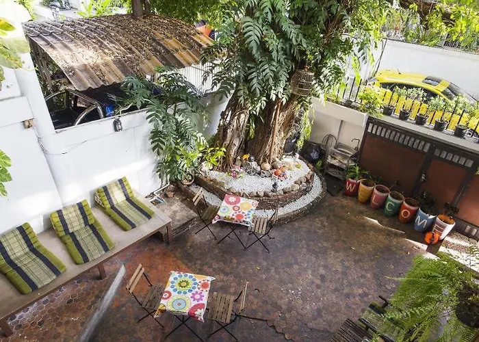 Home16 Sukhumvit16 Hostal Bangkok
