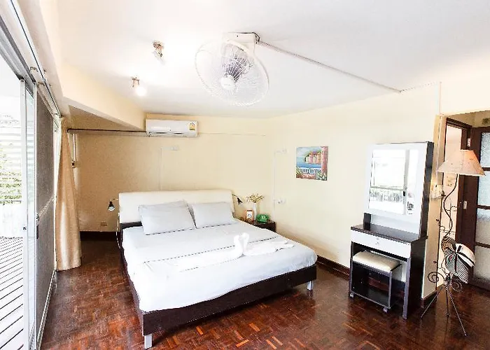 Hostal Home16 Sukhumvit16